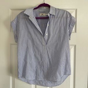 Vineyard vines light blue and white striped shirt